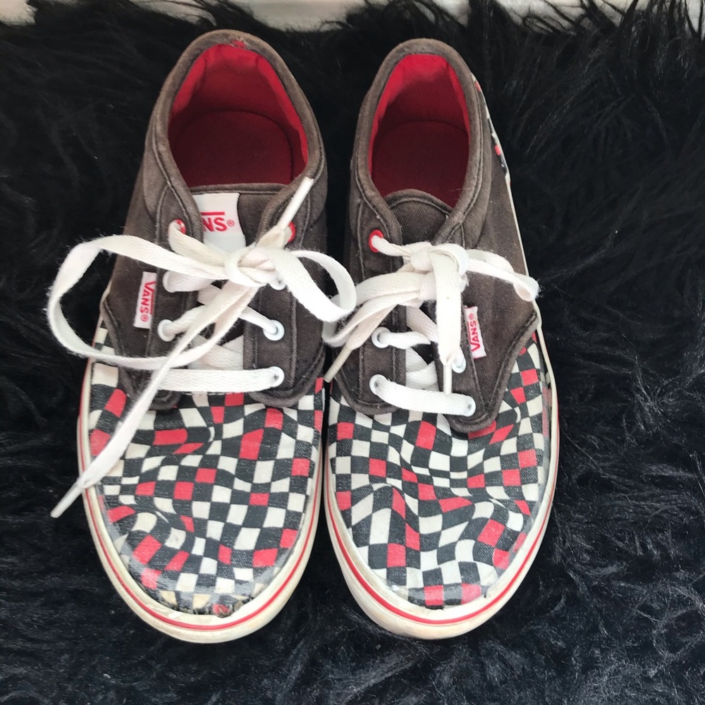 Vans boys well worn shoes sz 3